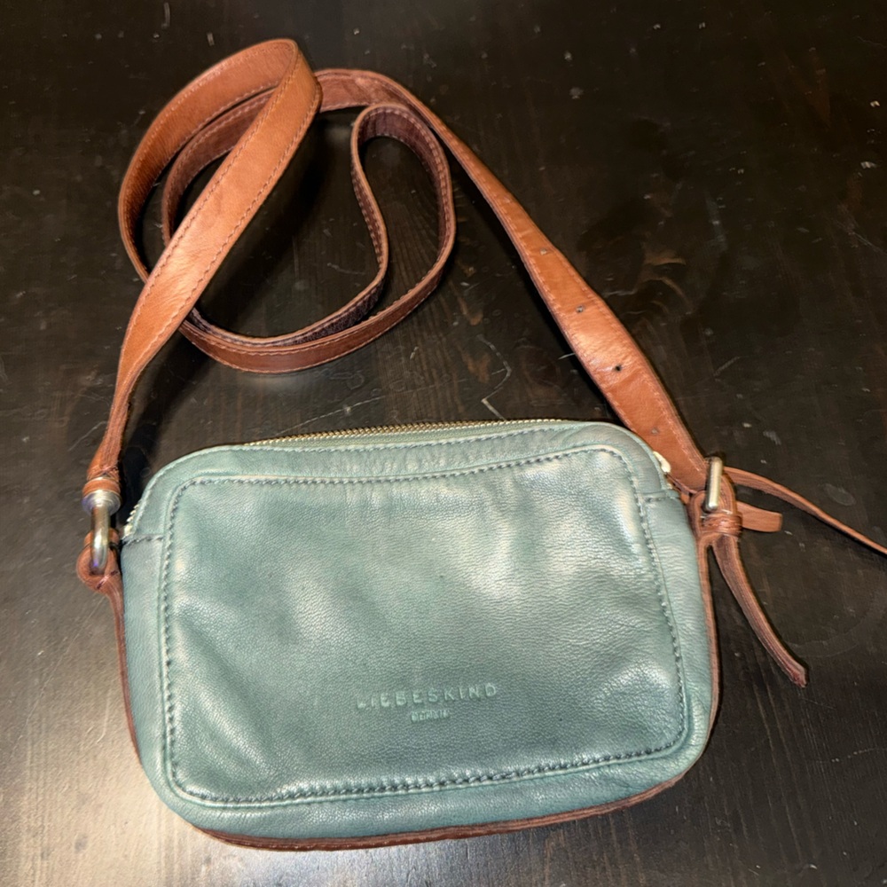 LIEBESKIND Green & Brown Crossbody Bag